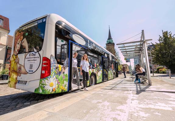 Ausbildungsplätze in der Werkstatt und am Steuer der Fahrzeuge spielen in der weitsichtigen Personalplanung eine große Rolle