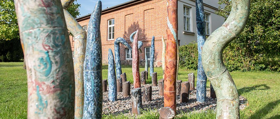 Skulptur-Denkmal-Schwerin Euthanasie-Lewenberg c maxpress haupt