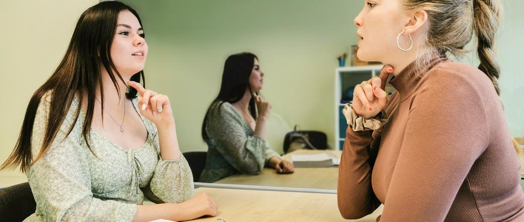 Werdervorstadt • Wer Menschen mit viel Einfühlungsvermögen in einem Prozess begleiten möchte, aber körperlich etwas Distanz zum Patienten braucht, kann als Logopäde sein berufliches Glück finden