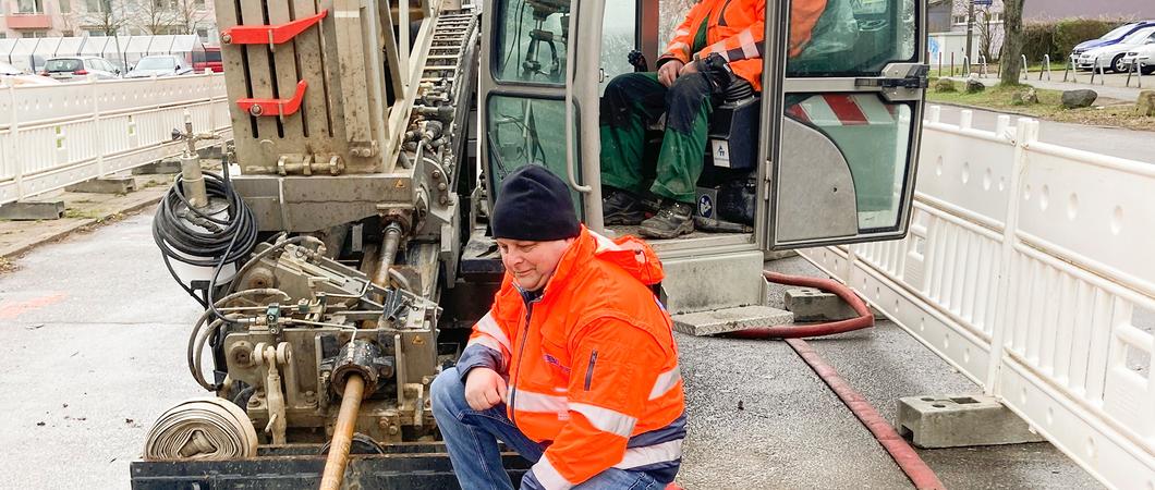 Mit dem Bau ihrer Geothermie- Anlage in Schwerin Lankow setzen die Stadtwerke Schwerin auf eine nachhaltige Erzeugung von umweltfreundlicher Fernwärme durch die Nutzung von Erdwärme.