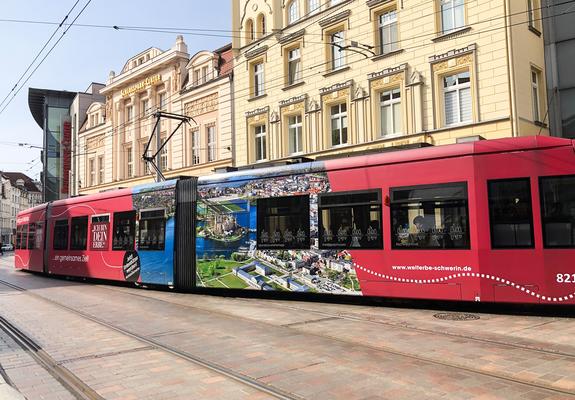 Ein beliebtes Medium, um auf vielfältige Weise die Stadt zu entdecken, ist das Schwerin-Ticket.