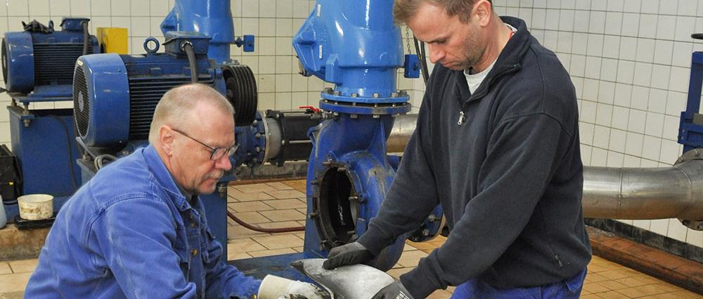 Regelmäßige Wartung von Abwasserpumpen bei der SAE minimiert Verstopfungsgefahr