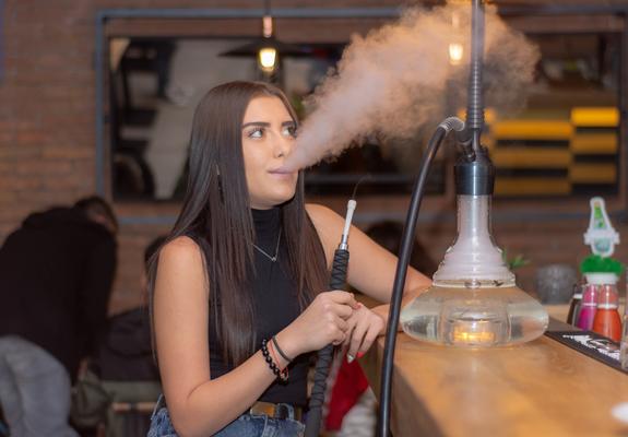 Die städtische Ordnungsbehörde wird in den kommenden Wochen schwerpunktmäßig Shisha-Bars in der Landeshauptstadt überprüfen.