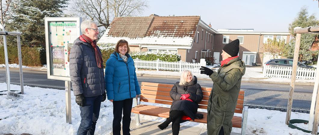 Bänke laden zum Verweilen, zum Kommunizieren oder einfach nur zum Ausruhen ein. Sie sind Orte der Begegnung, Aussichts- und Treffpunkte für Jung und Alt.