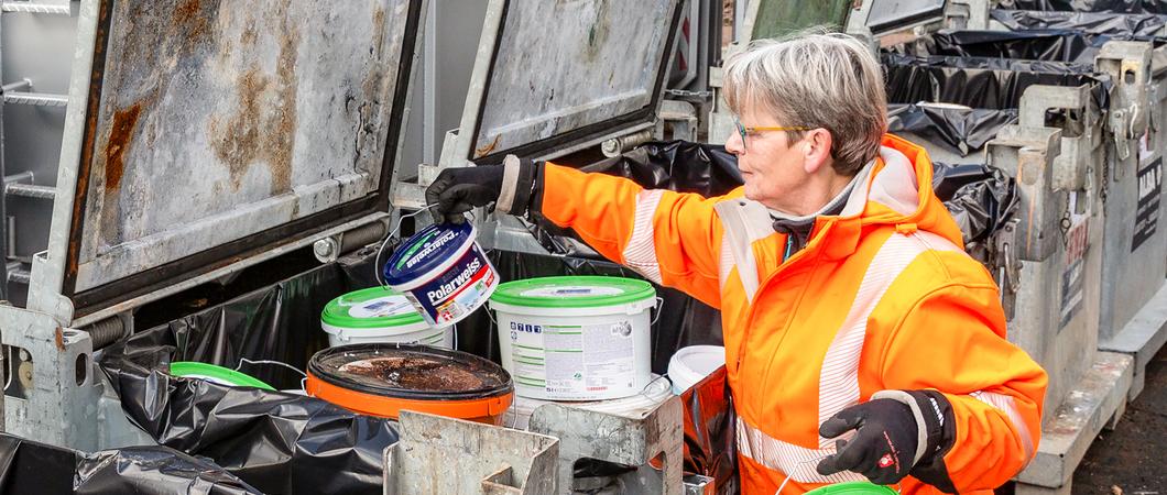 Die Schweriner Abfall- entsorgungs- und Straßenreinigungs- gesellschaft mbH (SAS) hat in den vergangenen Monaten das Aussehen des  Wertstoffhofes in der Ludwigsluster Chaussee 72 grundlegend verändert.