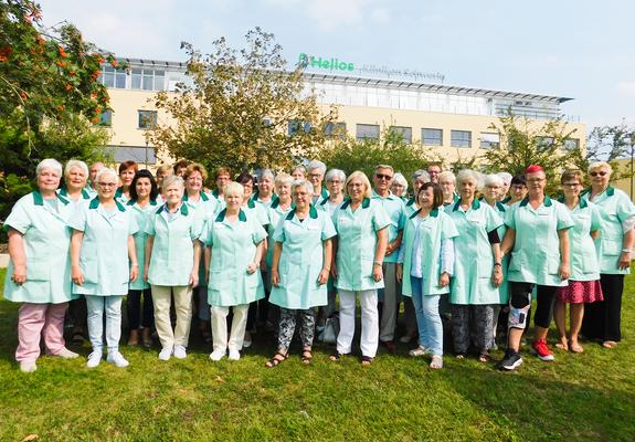 Mehr als 30 Grüne Damen und Herren sind im Haus unterwegs (Foto ist vor Corona entstanden)