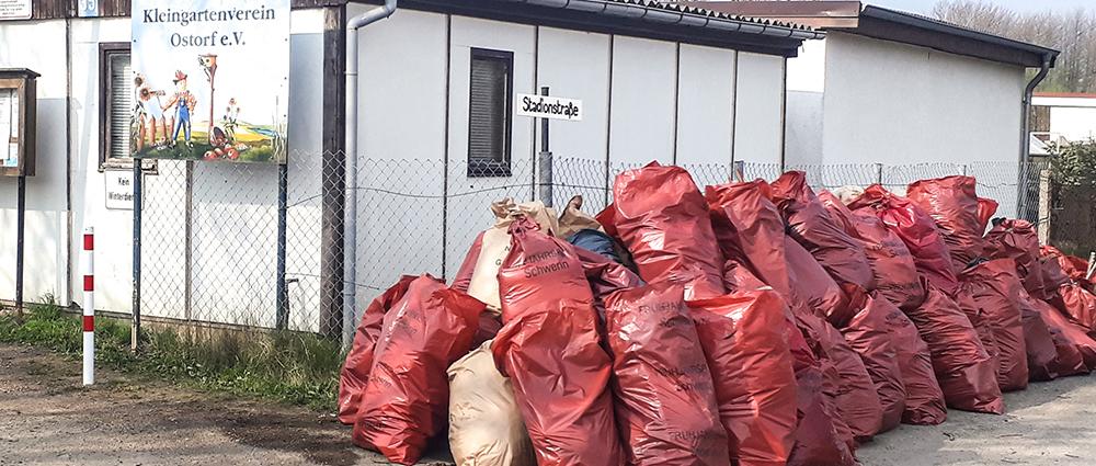 Rund 40 Säcke türmen sich jedes Jahr zu einem Berg